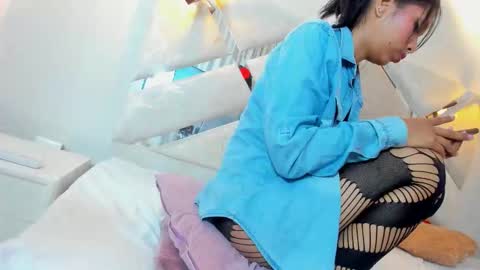 Snapshot of wildkiitty chatting on 02/15/26, 08:24 Kitty online show from 02/15/26, 08:24