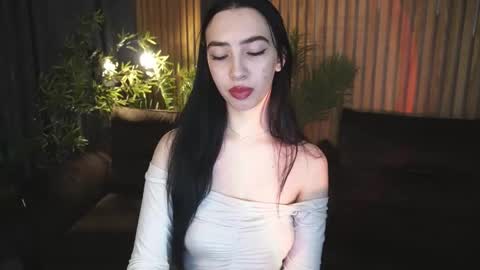 Alena online show from 11/07/25, 07:19