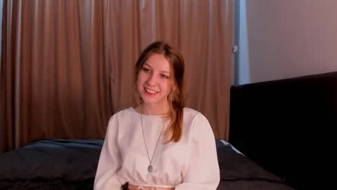 Snapshot of wildlusty chatting on 02/19/26, 06:42 Amelija online show from 02/19/26, 06:42