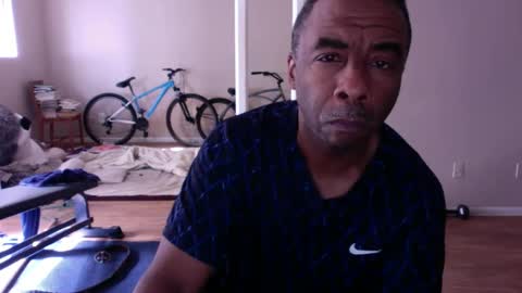 wildnight007 online show from 12/31/24, 05:51