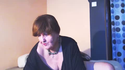 Snapshot of wildredcat chatting on 02/05/25, 02:26 WildRedCat online show from 02/05/25, 02:26