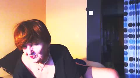 Snapshot of wildredcat chatting on 02/26/25, 12:47 WildRedCat online show from 02/26/25, 12:47