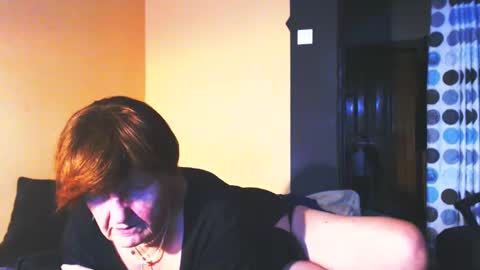 Snapshot of wildredcat chatting on 03/02/25, 01:27 WildRedCat online show from 03/02/25, 01:27