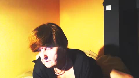 Snapshot of wildredcat chatting on 03/03/25, 07:49 WildRedCat online show from 03/03/25, 07:49