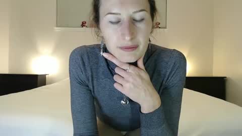 Snapshot of wildrose_l chatting on 01/18/25, 02:47 WildRose L - check my Pinned tweet if you dont see me online within 5 minutes after Ive sent email notifications online show from 01/18/25, 02:47