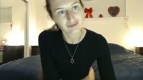 WildRose L - check my Pinned tweet if you dont see me online within 5 minutes after Ive sent email notifications online show from 02/05/26, 02:38