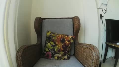 Wild Strawberry online show from 02/02/25, 08:30