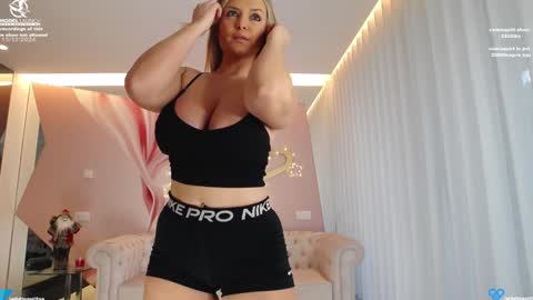 Snapshot of wildtequilla chatting on 12/15/24, 03:20 Lili online show from 12/15/24, 03:20