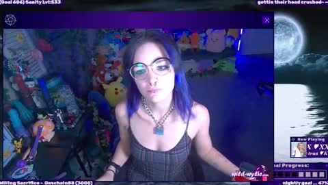 Snapshot of wildwylie chatting on 09/20/25, 02:34 Wylie Wanderlust online show from 09/20/25, 02:34