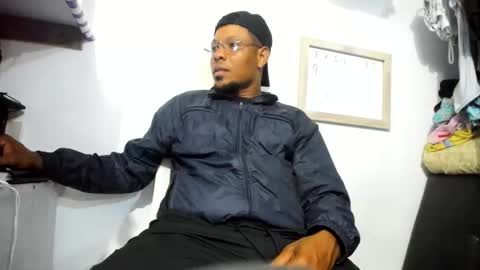 Snapshot of wilfer484725 chatting on 06/05/26, 01:45 wilfer online show from 06/05/26, 01:45