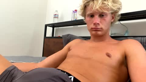 Snapshot of will598276 chatting on 09/11/25, 09:26 Will online show from 09/11/25, 09:26