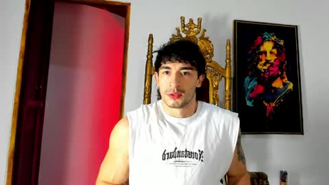 Snapshot of will_ferrari300 chatting on 06/05/26, 01:01 will_ferrari300 online show from 06/05/26, 01:01