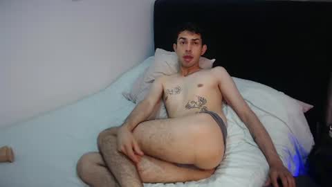Snapshot of will_serfort0 chatting on 07/19/26, 03:32 Will Serfort online show from 07/19/26, 03:32