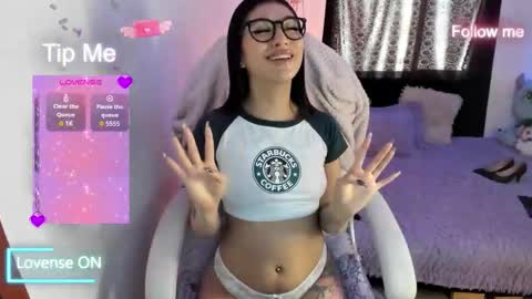 sofia and will online show from 09/25/25, 12:53