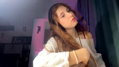 Snapshot of willeneroediger chatting on 02/06/26, 02:42 Alice online show from 02/06/26, 02:42