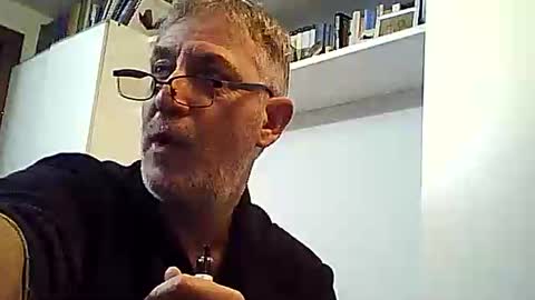 Snapshot of willfire71 chatting on 12/05/24, 06:43 Willfire71 online show from 12/05/24, 06:43