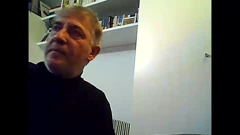 Snapshot of willfire71 chatting on 12/16/24, 03:32 Willfire71 online show from 12/16/24, 03:32