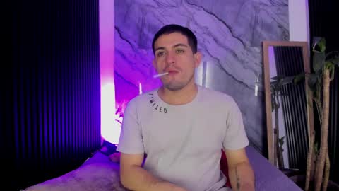 Snapshot of william_steel_ chatting on 09/20/25, 11:44 William Steel online show from 09/20/25, 11:44