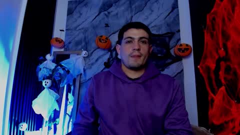 Snapshot of william_steel_ chatting on 10/15/25, 03:28 William Steel online show from 10/15/25, 03:28