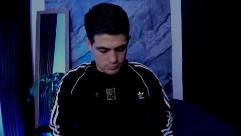 Snapshot of william_steel_ chatting on 11/28/25, 03:42 William Steel online show from 11/28/25, 03:42