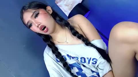 LE XI online show from 03/26/26, 05:13