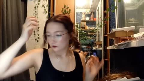 Phoebe online show from 02/15/26, 08:05