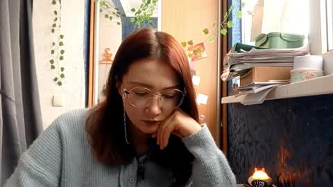 Phoebe online show from 03/04/26, 08:09