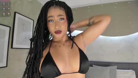 Ms Willow online show from 11/22/25, 11:53