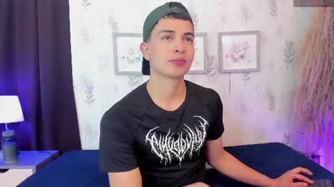 Snapshot of willy_diamond chatting on 07/14/26, 08:36 Willy Diamond online show from 07/14/26, 08:36