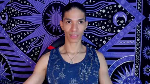 Snapshot of willy_veins chatting on 12/18/24, 06:32 willy_veins online show from 12/18/24, 06:32