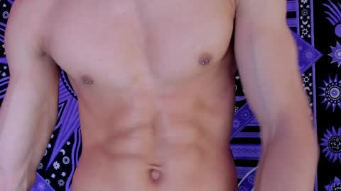 Snapshot of willy_veins chatting on 01/03/25, 03:22 willy_veins online show from 01/03/25, 03:22