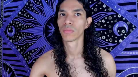 Snapshot of willy_veins chatting on 01/10/25, 12:15 willy_veins online show from 01/10/25, 12:15