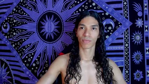 Snapshot of willy_veins chatting on 02/04/25, 10:13 willy_veins online show from 02/04/25, 10:13