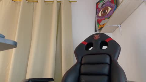 Snapshot of willy_veins chatting on 10/02/25, 04:03 willy_veins online show from 10/02/25, 04:03