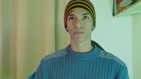 Snapshot of willy_veins chatting on 10/25/25, 10:01 willy_veins online show from 10/25/25, 10:01