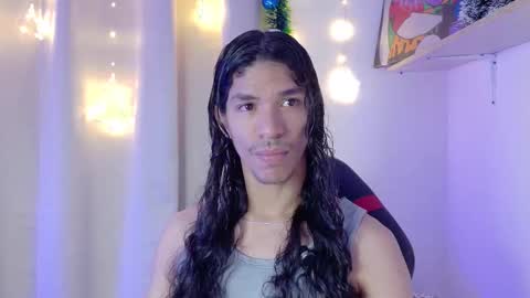 Snapshot of willy_veins chatting on 12/03/25, 09:51 willy_veins online show from 12/03/25, 09:51