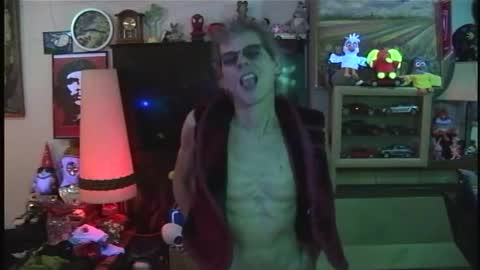 Snapshot of wimpie249157 chatting on 10/27/25, 05:11 Wimpie online show from 10/27/25, 05:11