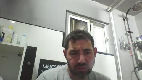 Snapshot of windowpane5 chatting on 01/26/25, 02:14 windowpane online show from 01/26/25, 02:14