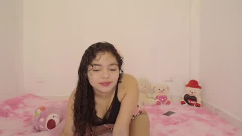  Winnifer Gonzalez  online show from 07/02/26, 03:23