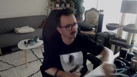 cream36 online show from 10/01/25, 09:15