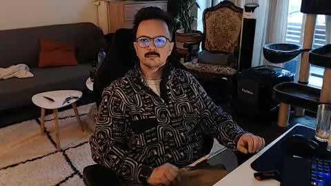 cream36 online show from 11/07/25, 03:23