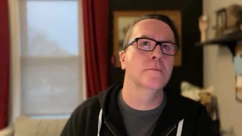 Snapshot of wintyr chatting on 12/10/24, 09:33 wintyr online show from 12/10/24, 09:33