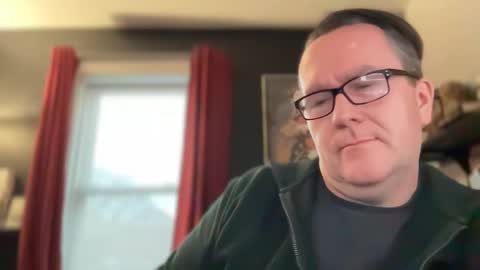 Snapshot of wintyr chatting on 01/17/25, 09:06 wintyr online show from 01/17/25, 09:06