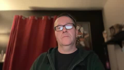 Snapshot of wintyr chatting on 02/26/25, 02:15 wintyr online show from 02/26/25, 02:15