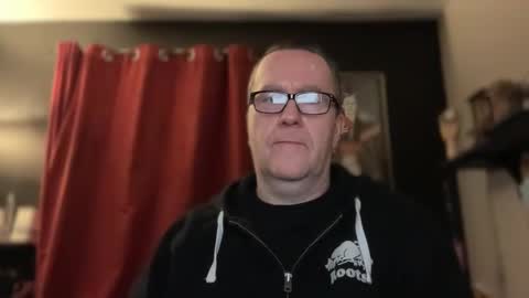 Snapshot of wintyr chatting on 02/27/25, 10:48 wintyr online show from 02/27/25, 10:48