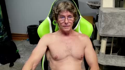 Snapshot of wirehead1970 chatting on 09/11/25, 02:11 wirehead1970 online show from 09/11/25, 02:11