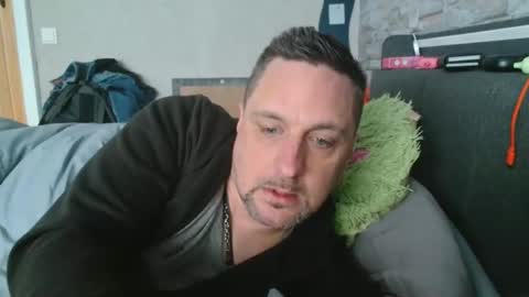 Dirty online show from 03/02/26, 12:23