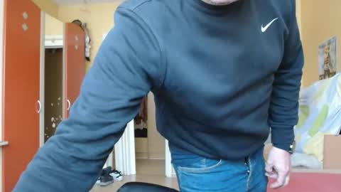 Dirty online show from 05/11/26, 04:04