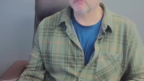 Snapshot of wisanonymousman chatting on 02/03/25, 07:31 Wisa Randy online show from 02/03/25, 07:31