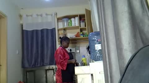 Snapshot of wisdom7_ chatting on 02/17/26, 01:07 wisdom7_ online show from 02/17/26, 01:07